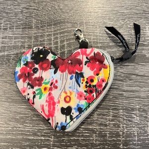 Thirty-one heart coin purse.  Floral fabric.